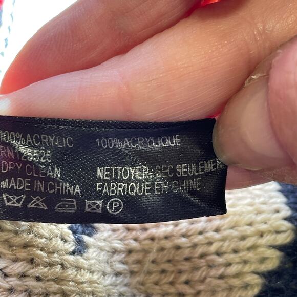 Patriotic Infinity Scarf Knit Warm - Picture 4 of 6